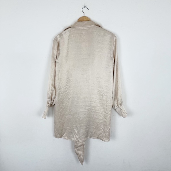 Lovers and Friends Annora Top in Champagne NWT - Picture 3 of 13